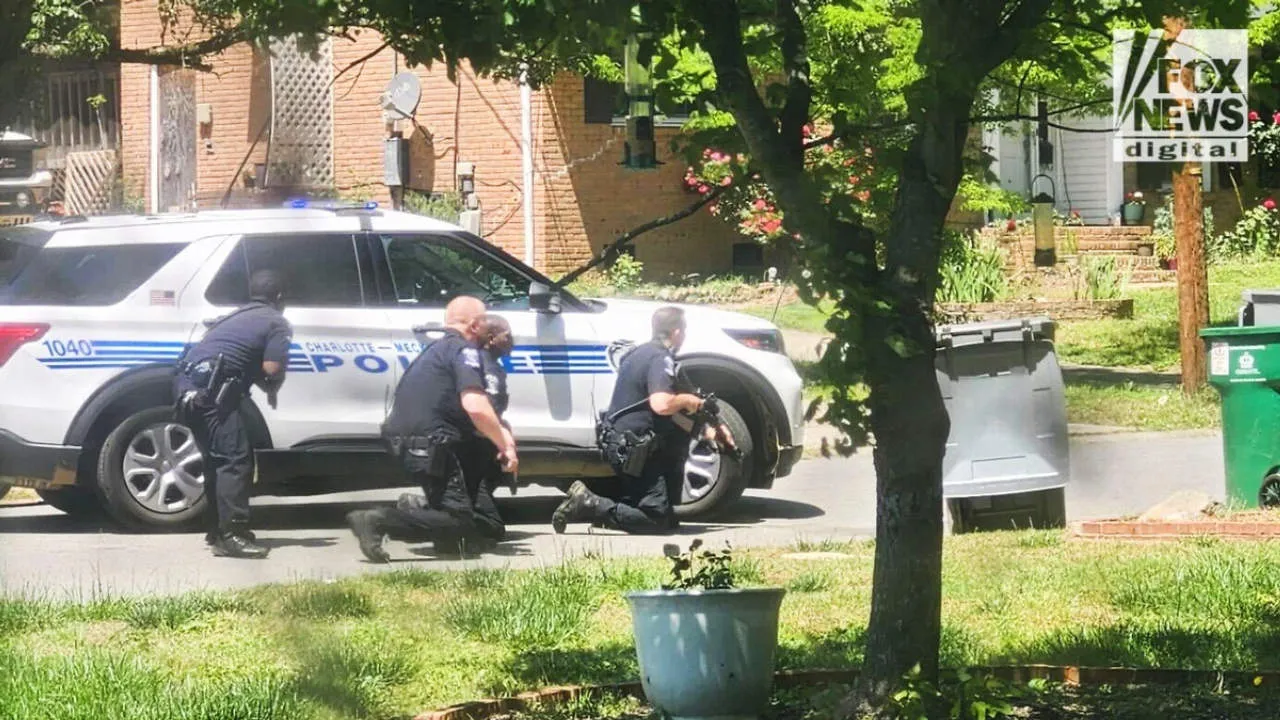 Police Shootout Gameplay Screenshot
